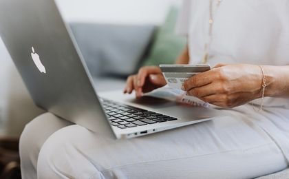 E-Commerce